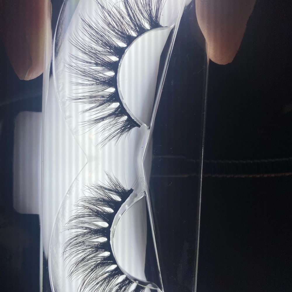 Eyelashes
